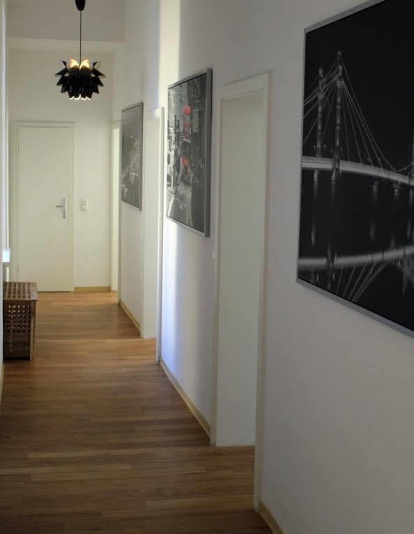 Freddapp One Hotel Frankfurt am Main Exterior photo
